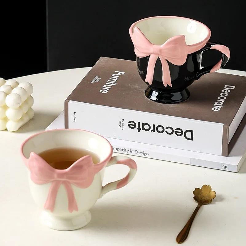 Ceramic heart bow mug in white or black pink with 400ml capacity