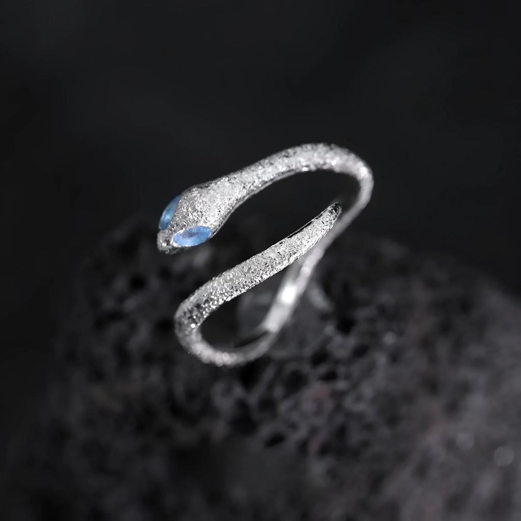 Adjustable silver snake ring for women with white gold electroplated colour finish