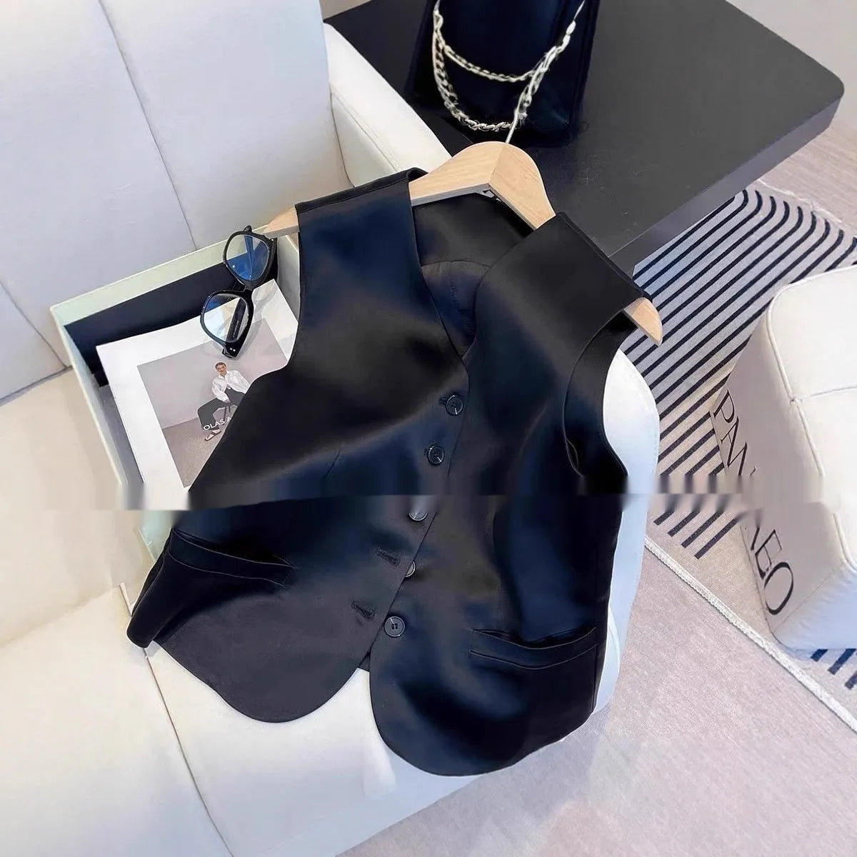 Black satin ladies' sleeveless vest with loose fit and normal length