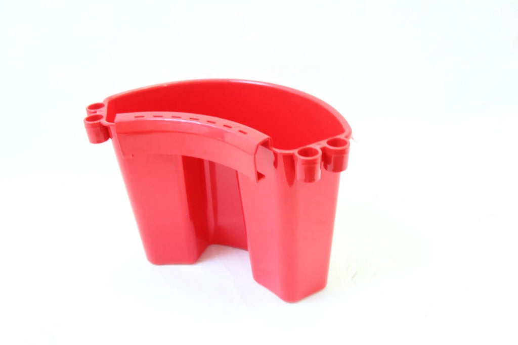 28 litre car washing bucket in PP plastic with side pockets for cleaning tools