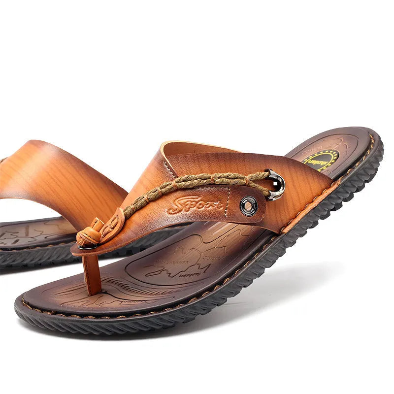 Men's black casual slippers with non-slip sole showing size range 38-47 options