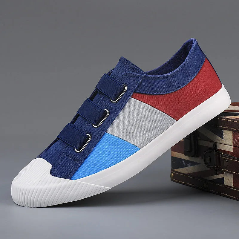Men's low-top canvas sneakers with elastic band closure and round toe in a beige colour option