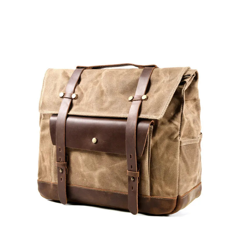 Camel Bag Knight cotton messenger bag in retro style with internal pockets for motorcycle helmets and daily essentials