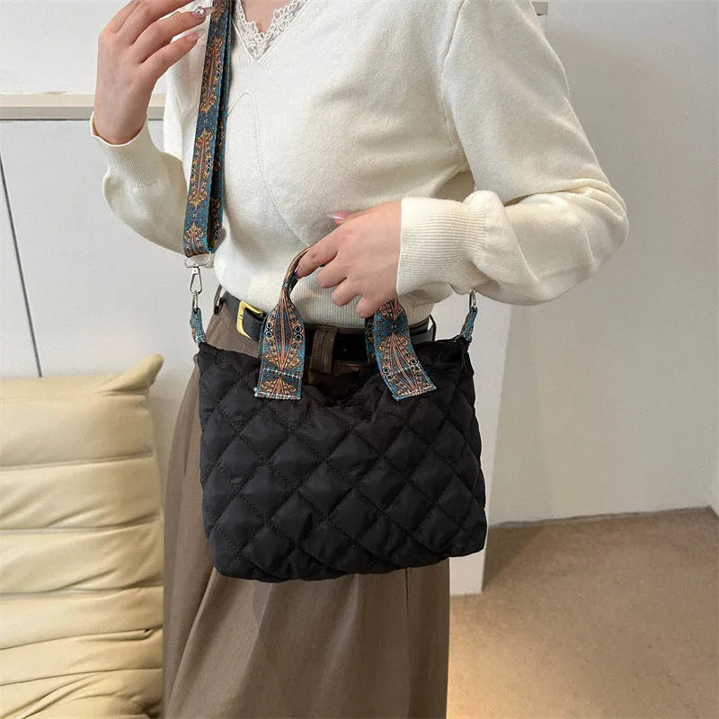 Urban simplicity shoulder messenger bag in Oxford cloth with embroidery detailing and single strap