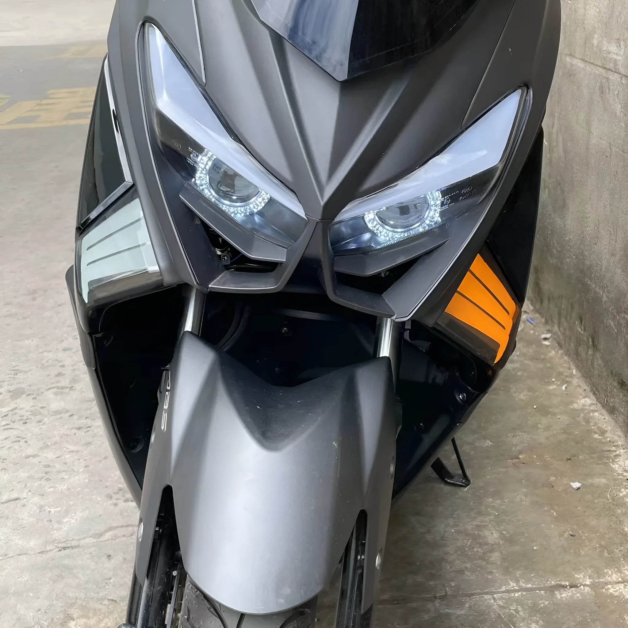 Yellow LED cornering lamp pair for Tianying TS150 motorcycle turn signal retrofit.