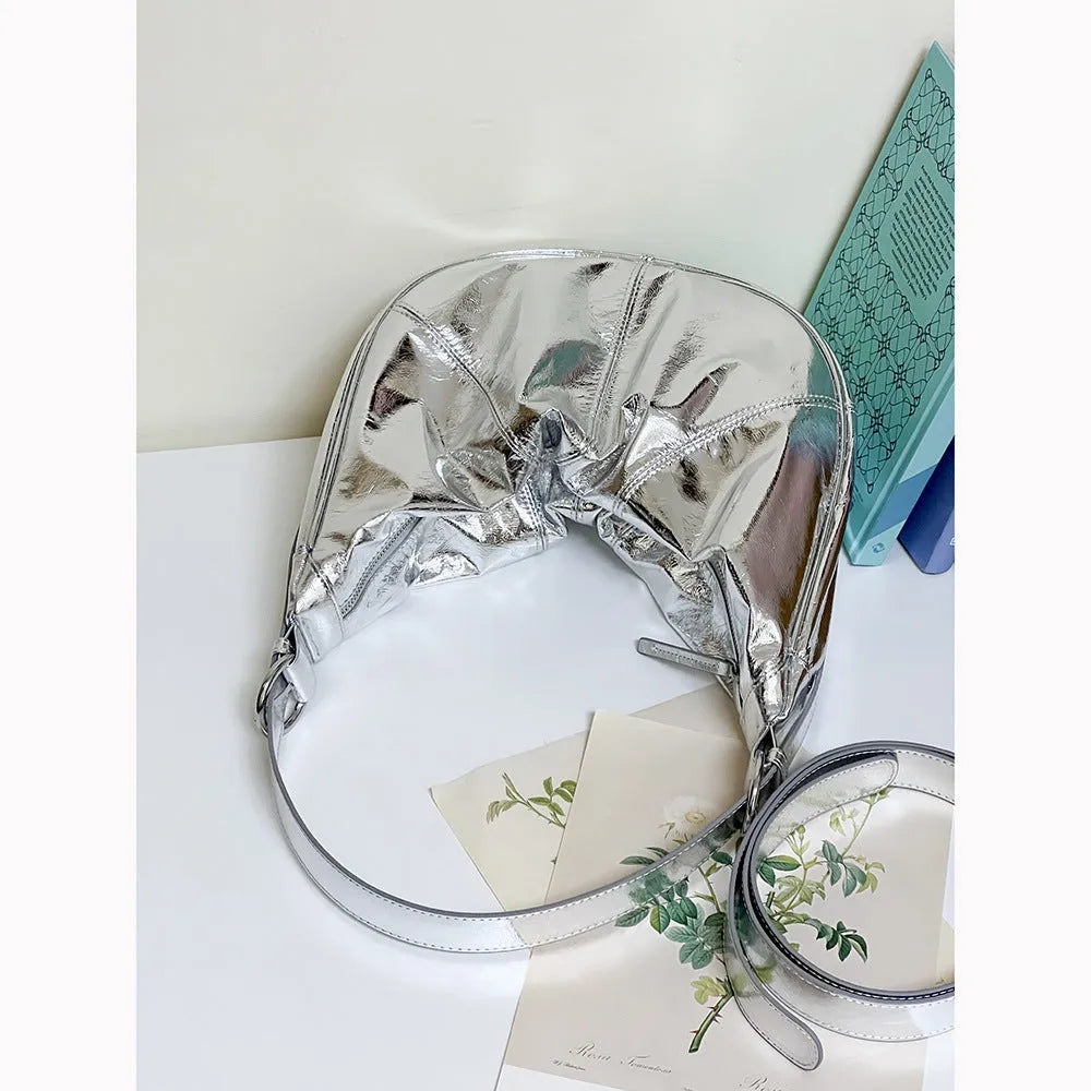 Women's dumpling-shaped shoulder bag in first layer cowhide leather with double shoulder straps