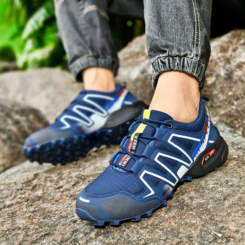 Men's plus size casual running shoes with synthetic leather upper and mesh lining