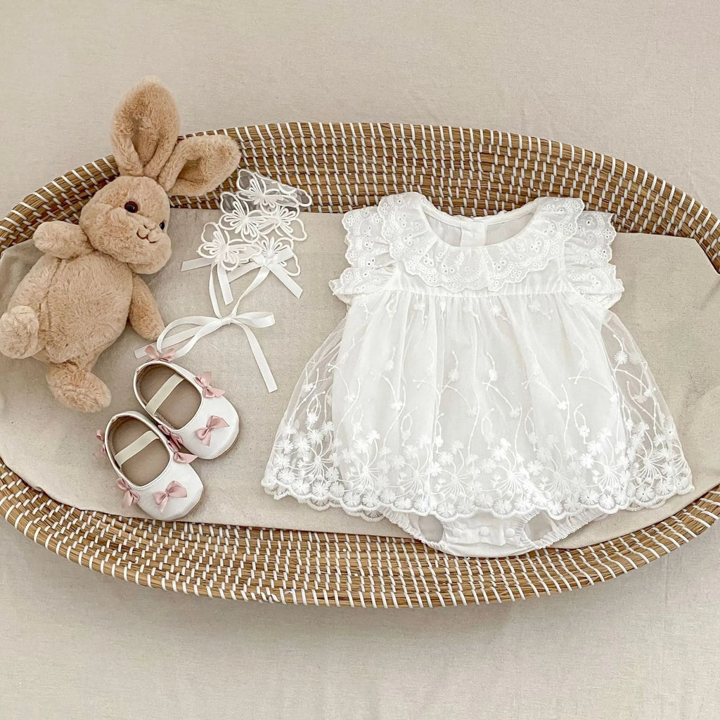 Cotton flounced sleeve triangle mesh lace jumpsuit for girls in beige