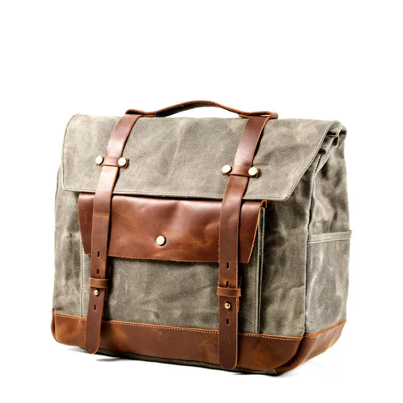 Camel Bag Knight cotton messenger bag in retro style with internal pockets for motorcycle helmets and daily essentials