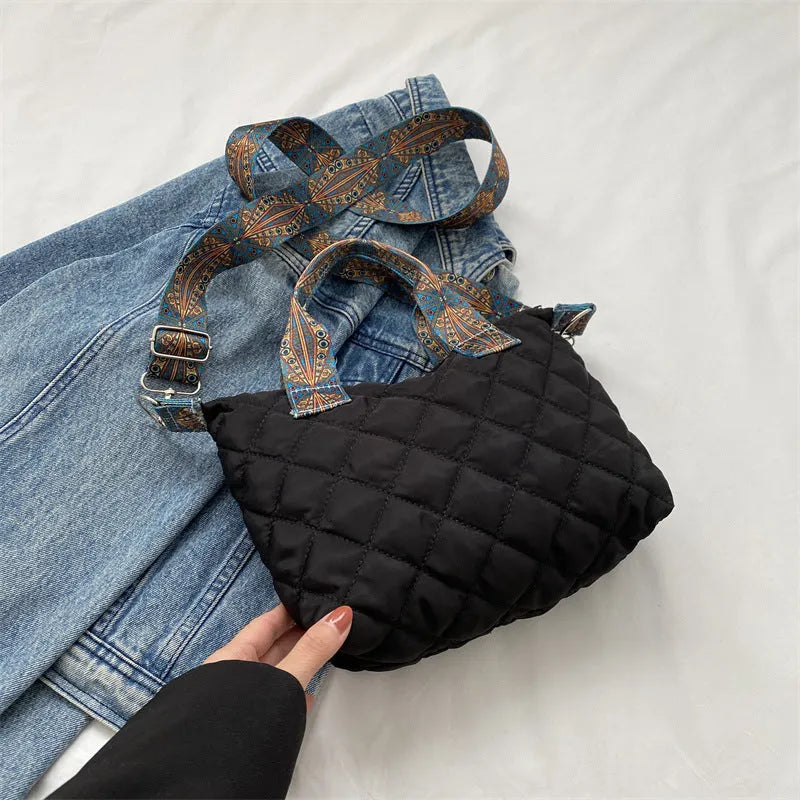 Urban simplicity shoulder messenger bag in Oxford cloth with embroidery detailing and single strap