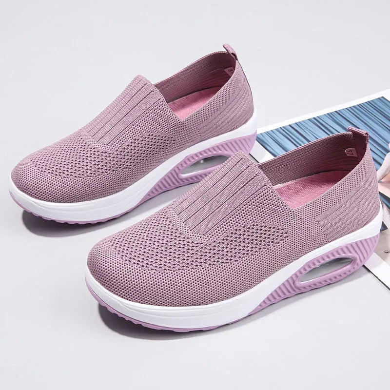 Women's mesh outdoor running shoes in beige colour with round toe design and air cushion