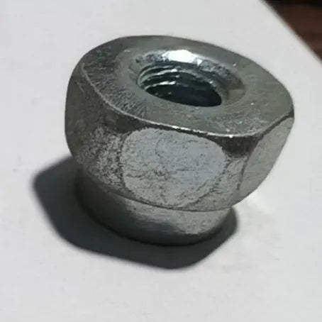 Aluminium screw mower head attachment for weed eater conversion with multiple thread sizes