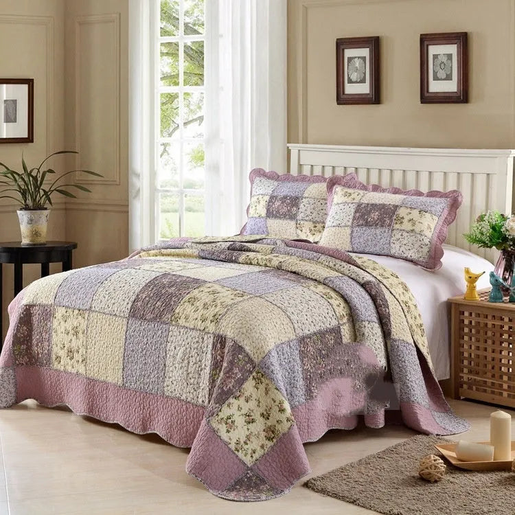 Pure cotton quilted bedspread three-piece set in Korean style with matching pillowcases.