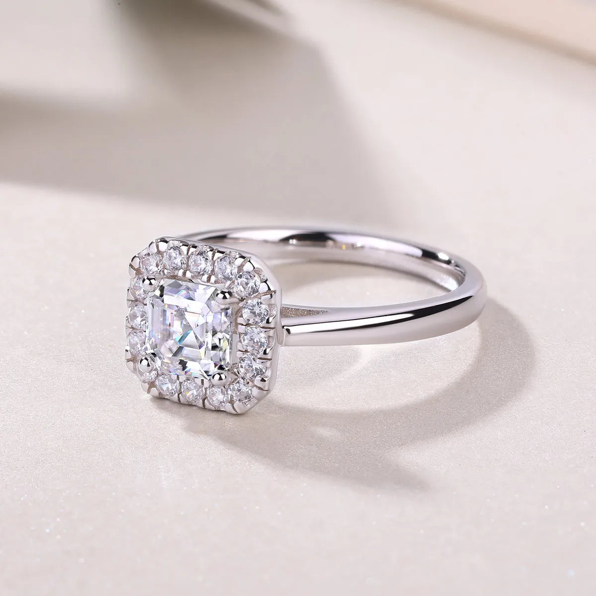 Fangyuan moissanite wedding ring set with square 5.5x5.5mm stone, S925 silver platinum plated, in gift box