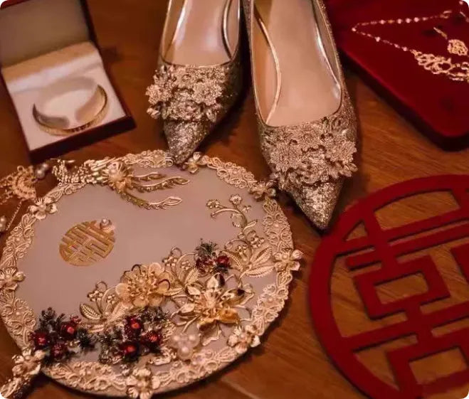 Champagne wedding shoes with rhinestone fragmented flower pattern and pointed toe