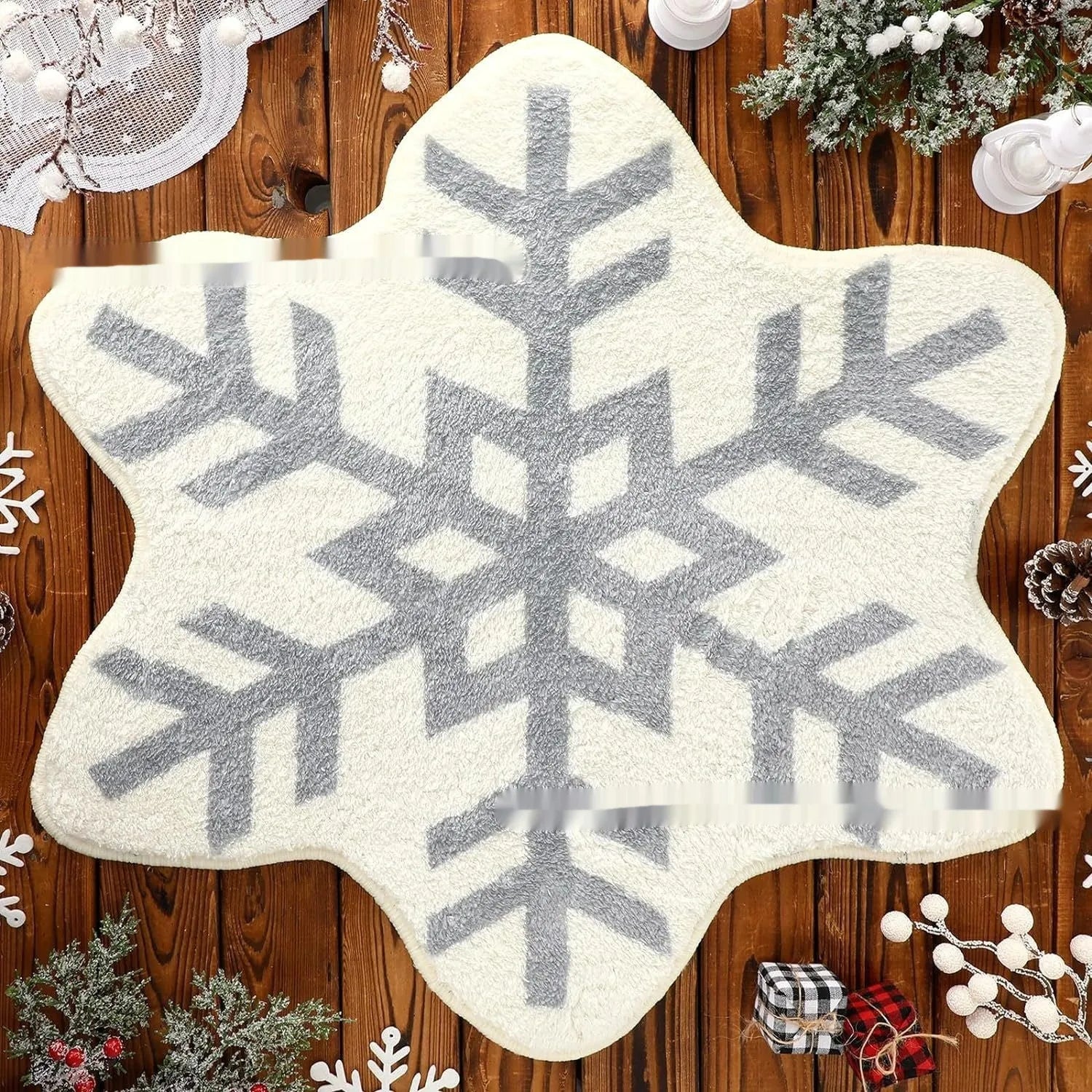 Round Christmas carpet with printed festive design in polyester fibre available in 60cm and 80cm sizes