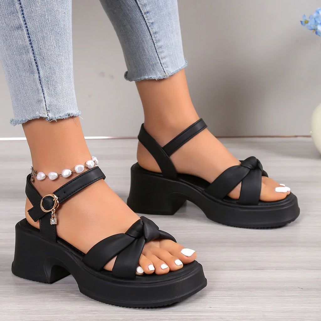 Women's black thick heel high heel slippers with round toe and button fastening