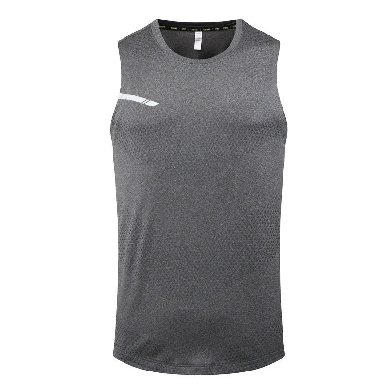 Solid colour quick-dry polyester sports tank top for men and women on a hanger.