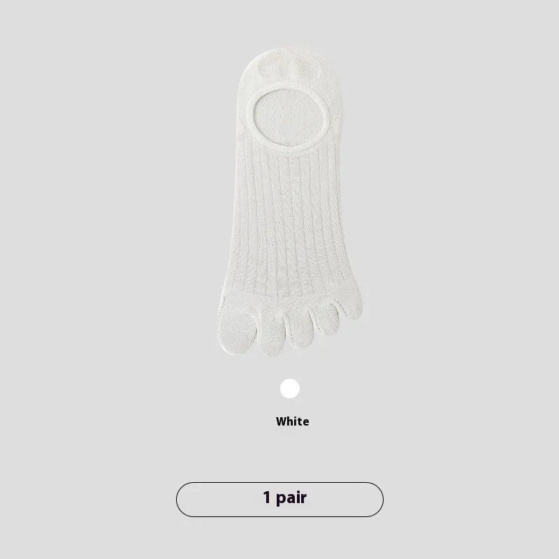 Men's five-finger invisible socks in modal fabric, showing the separated toe design and available colour options.