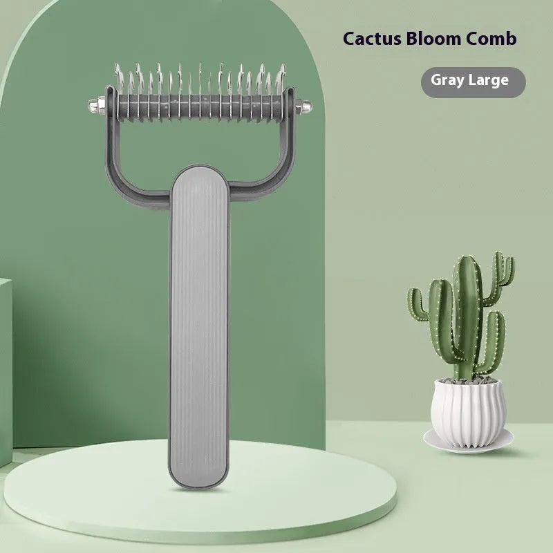 Dog grooming comb with stainless steel teeth and PP plastic handle in green or grey colour