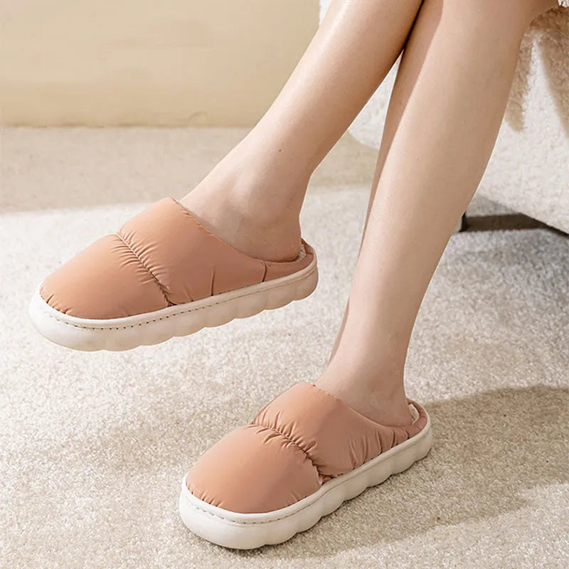 Thick-soled down cotton slippers with artificial leather upper and plush lining in blue green grey pink or yellow