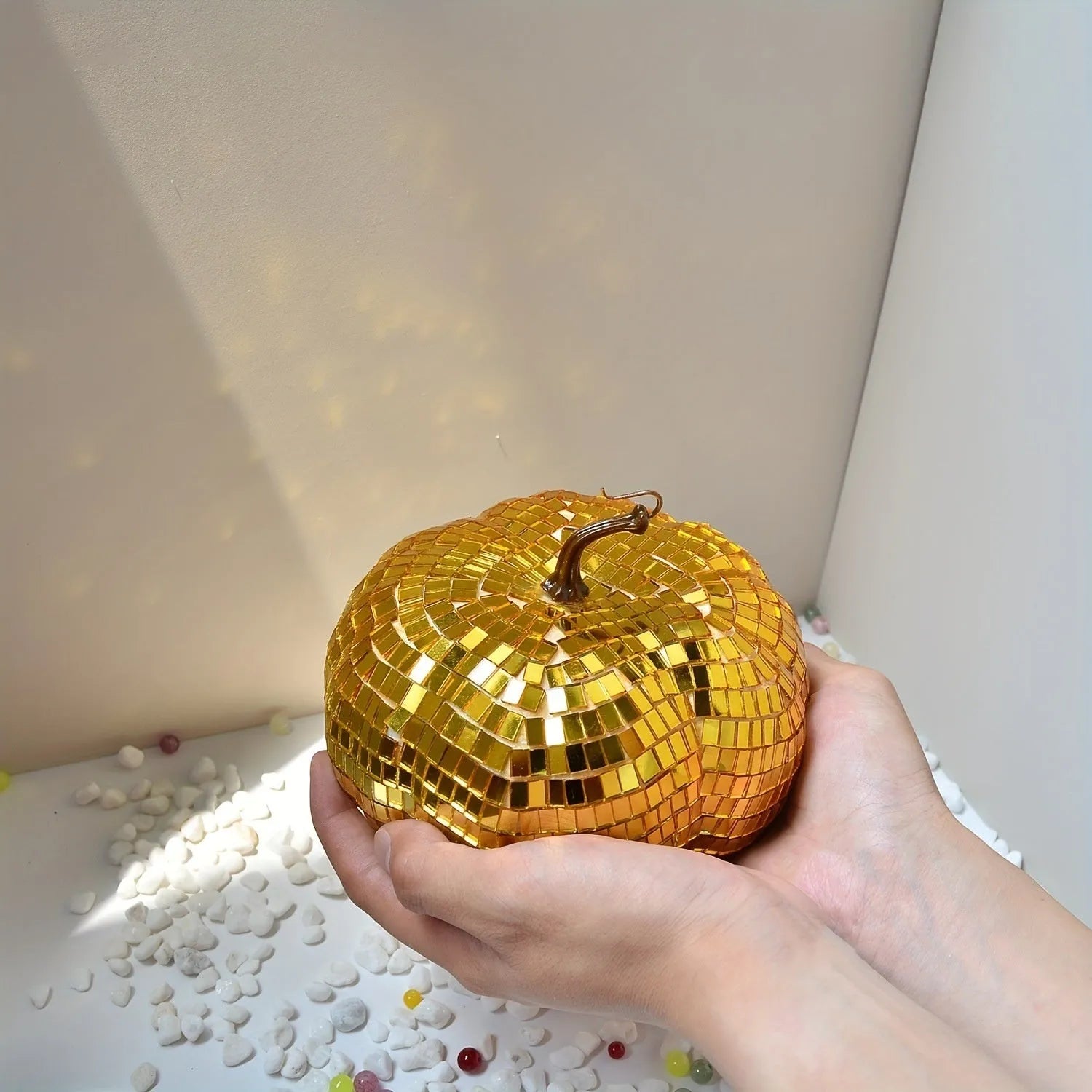 Halloween decoration mirror glass pumpkin ornament with bionic design in Chinese style
