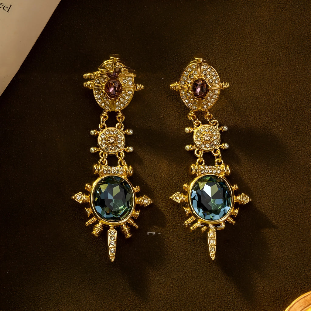 Gold geometric round stud earrings with retro court style and diamond treatment