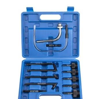 Transmission oil refuelling kit with 13 pieces including transmission injector tool for fluid transfer