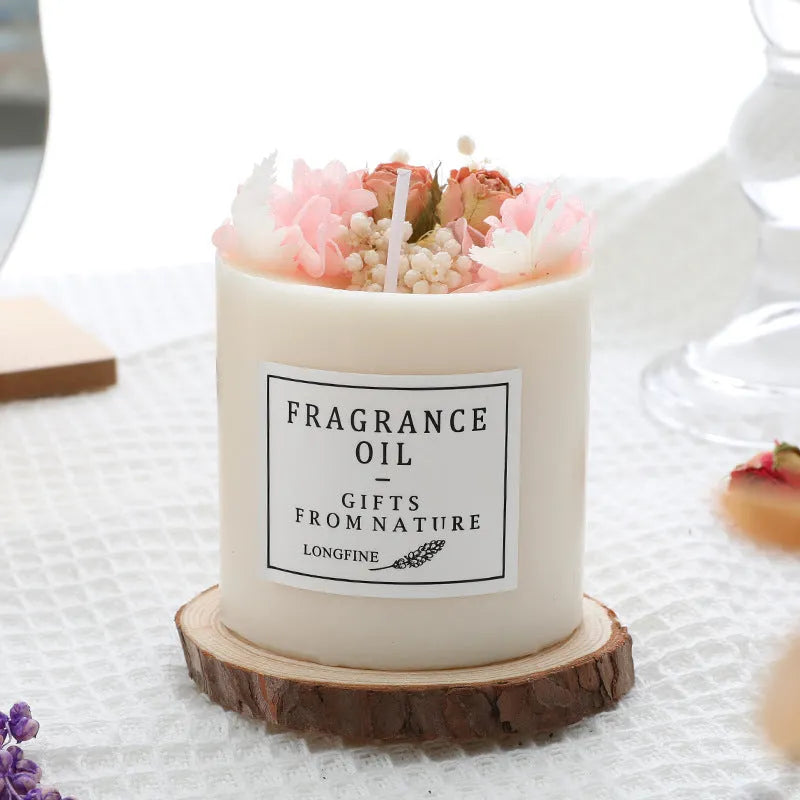 Dried flowers decorative scented candle with approximately 330g content showing fragrance options including lavender and vanilla