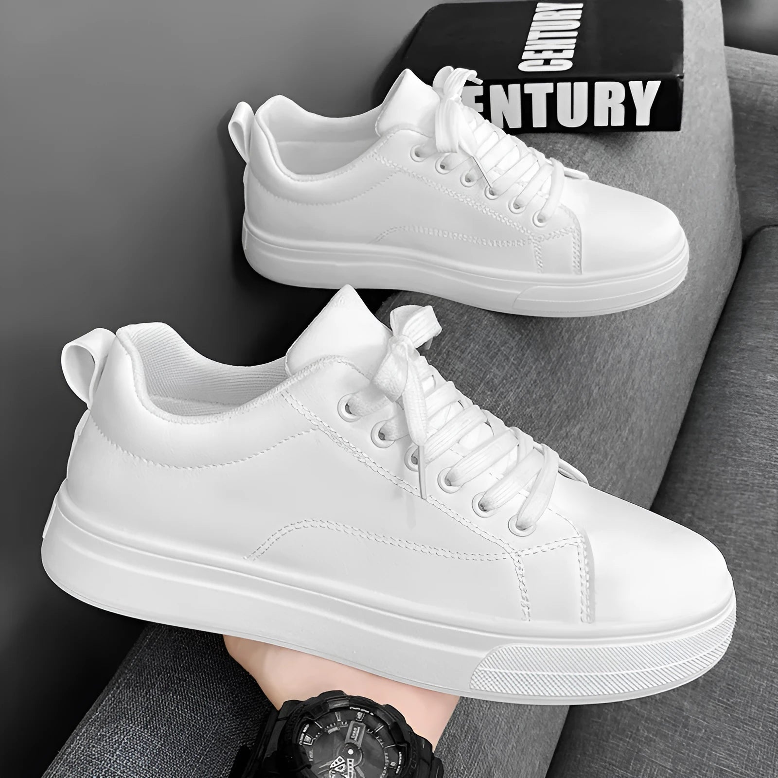 Men's Korean-style low-top sneakers in all black colour with round toe and rubber sole