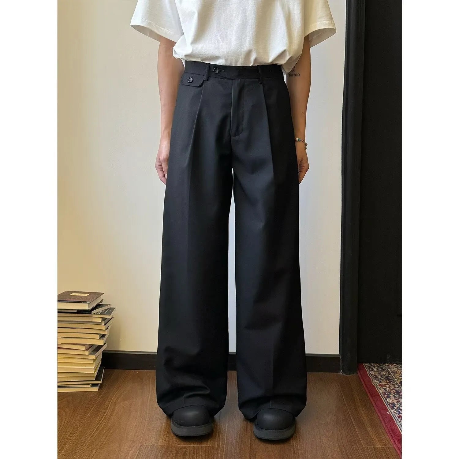 Men's straight-leg loose wide-leg trousers in chemical fibre blend fabric available in brown or black