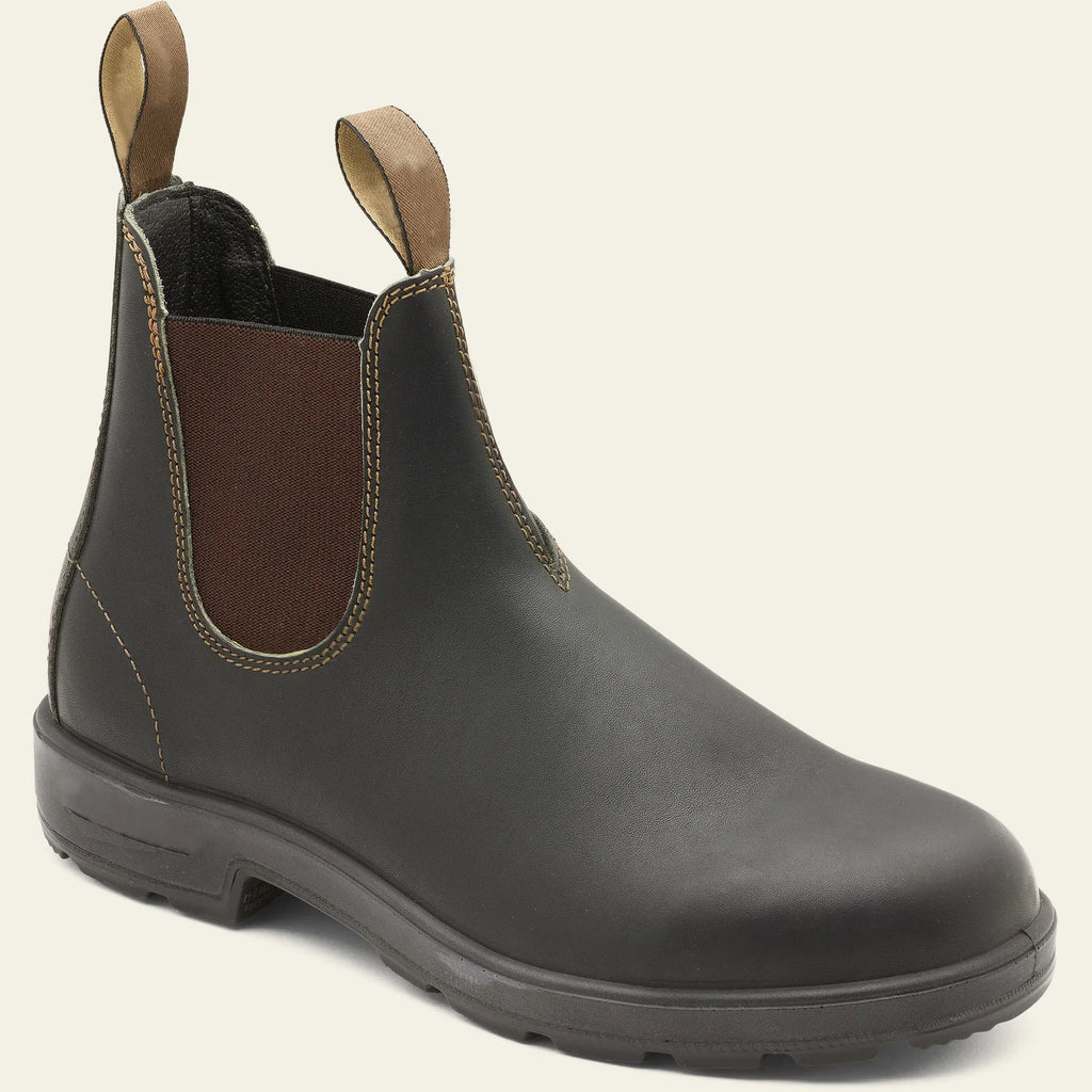 Vintage brown Chelsea boots with frosted PU upper and car suture detailing on a beef tendon sole