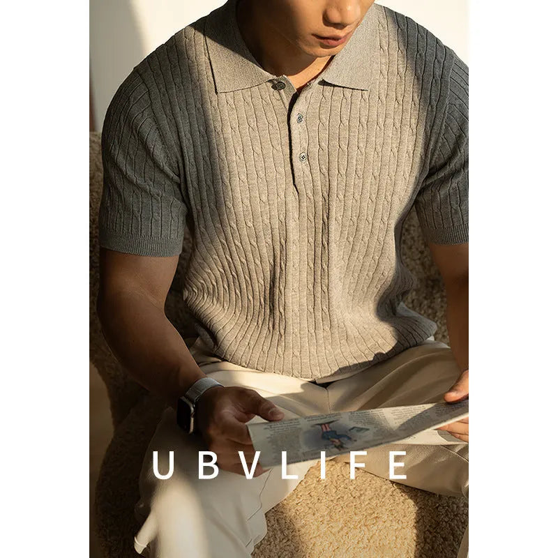 Men's short sleeve top in black khaki or white colours for business commuting wear