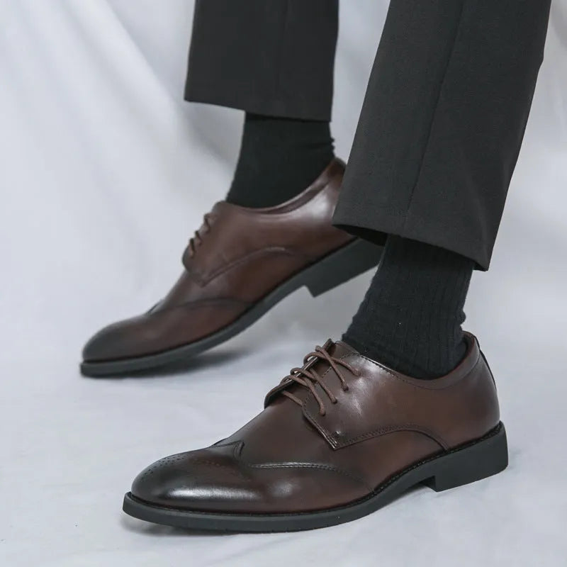 Plus size men's black cowhide leather pointed toe formal dress shoes for office wear