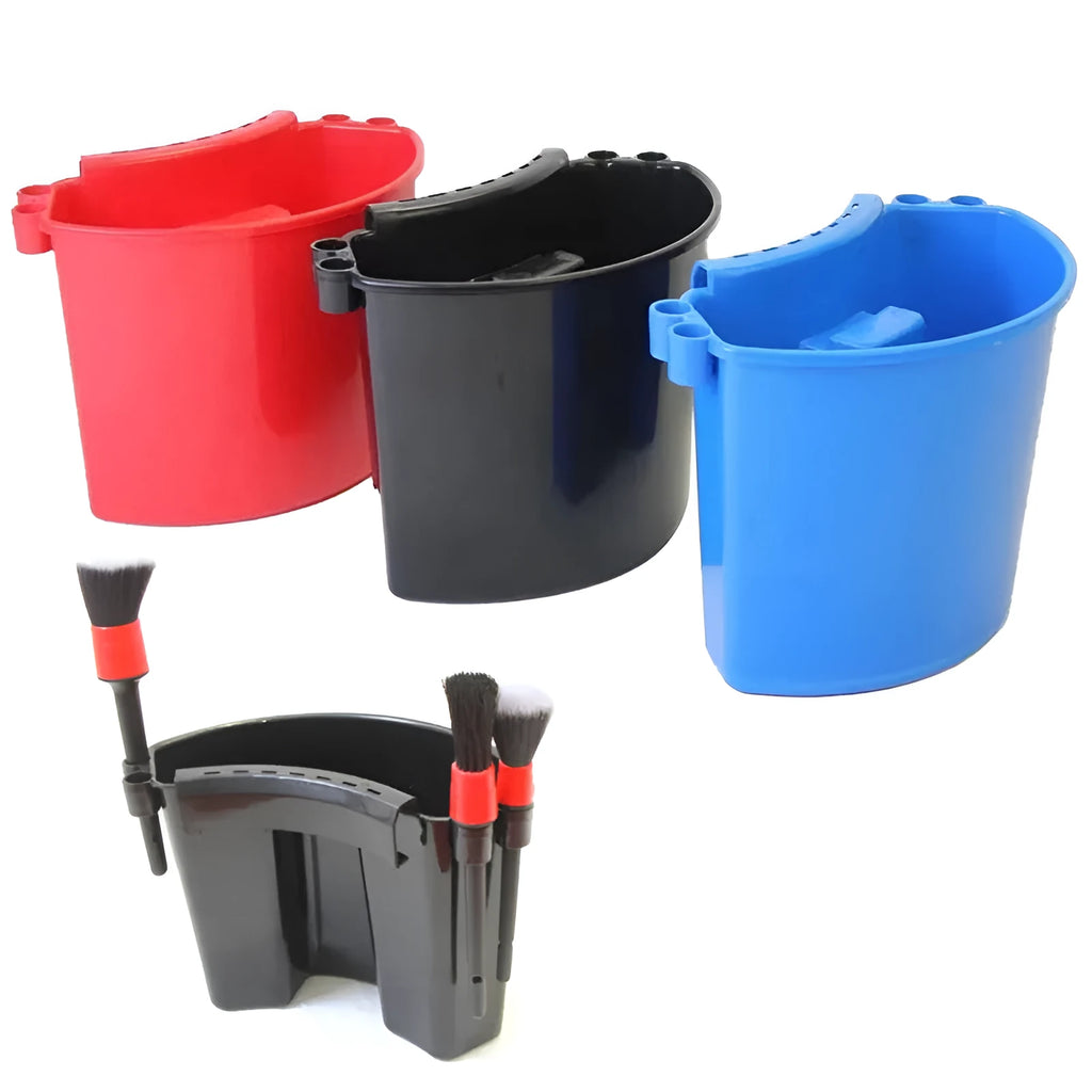 28 litre car washing bucket in PP plastic with side pockets for cleaning tools