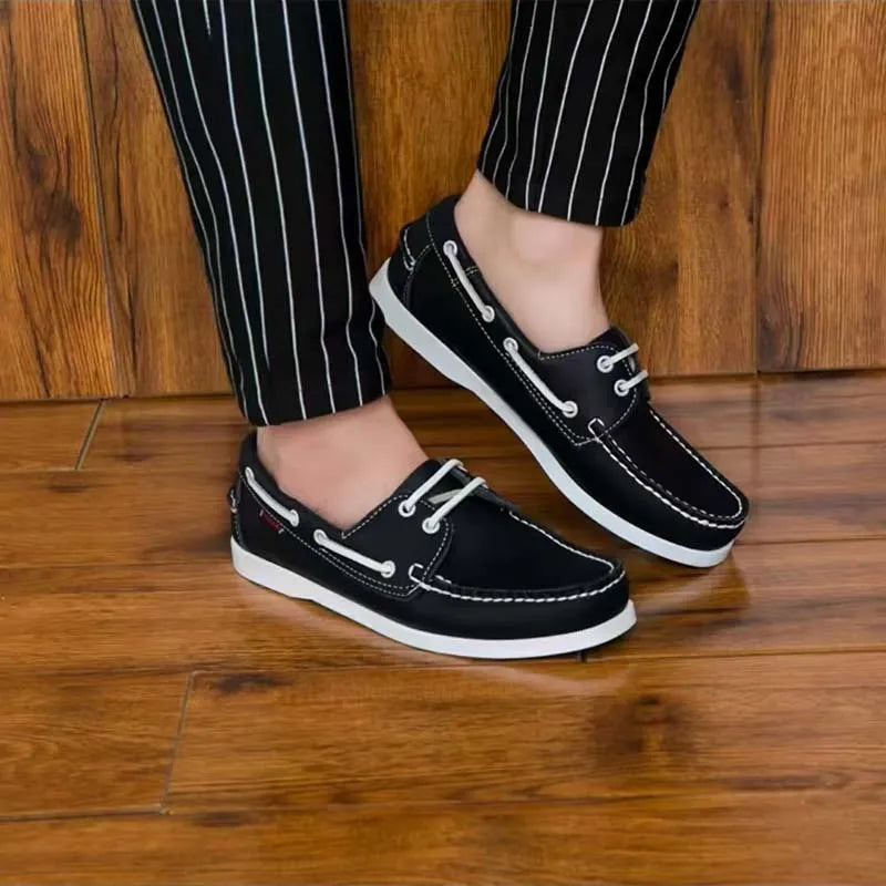 Men's British style casual shoes with artificial PU upper in black colour option