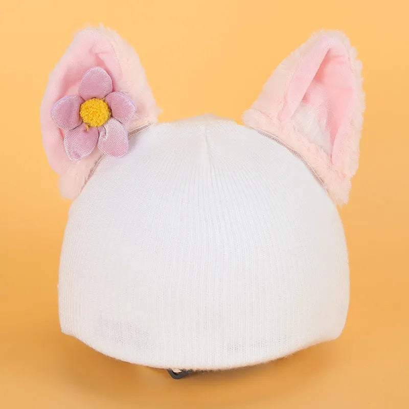 Cartoon-themed plush fabric helmet cover and ear decorations set for motorcycles and bicycles.