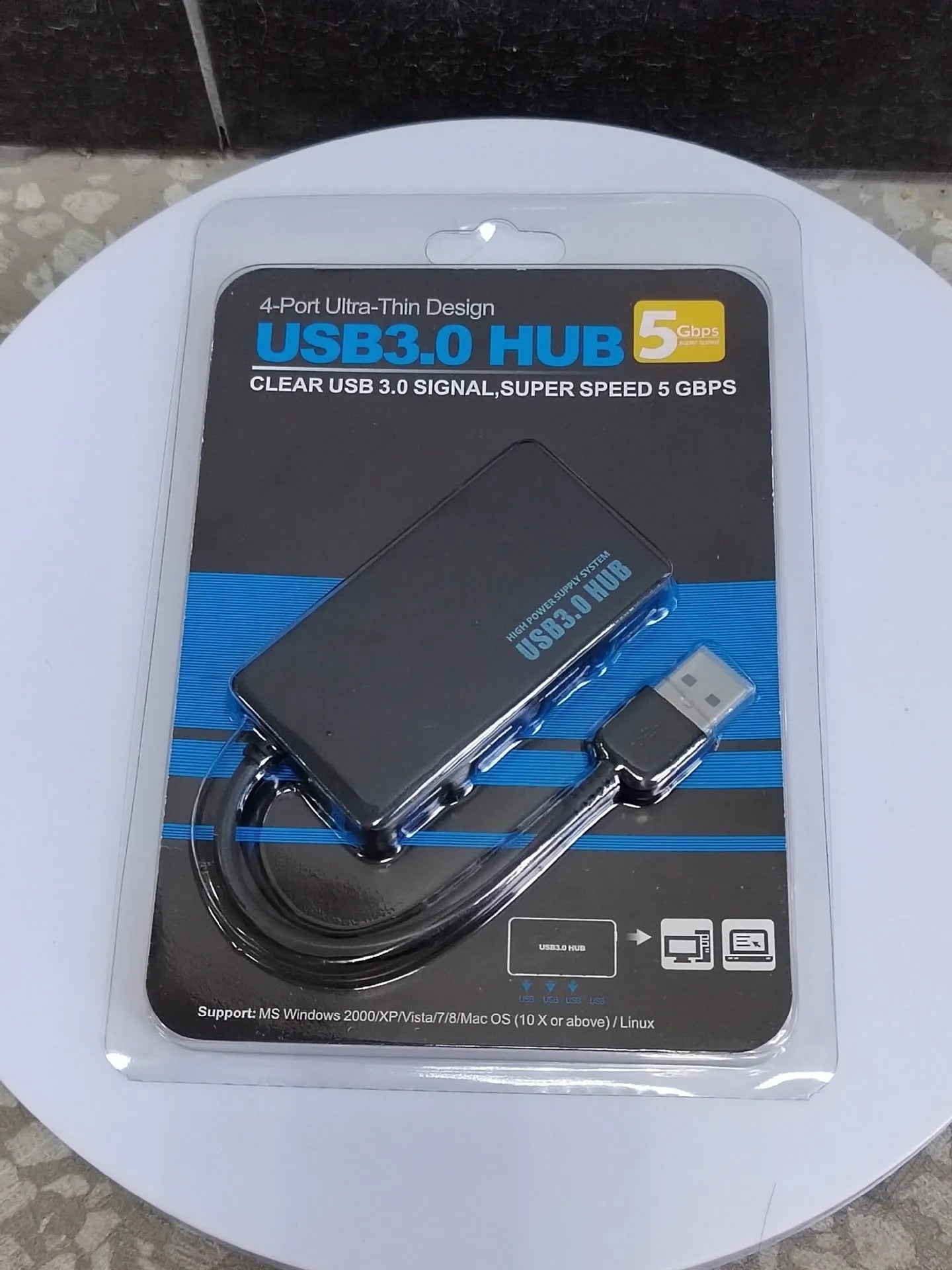 Type-C USB 3.0 single port adapter with 20cm cable in blister packaging